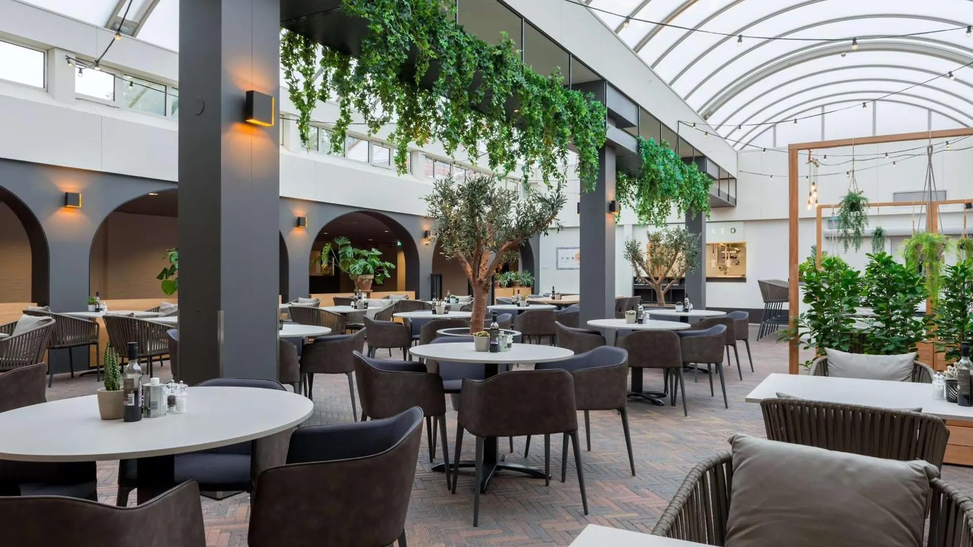 Hotel Nh Eindhoven Conference Centre Koningshof Veldhoven Holandia
